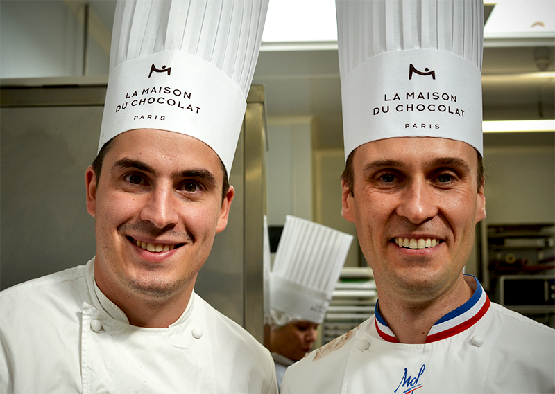 Alexis Daguet (Adjoint Création) et le Chef Nicolas Cloiseau de La Maison du Chocolat © Tendance Food