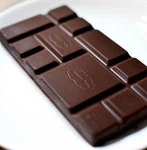 täablette Glacée Dark Chocolate & almonds - Häagen-Dazs ©TendanceFood.com