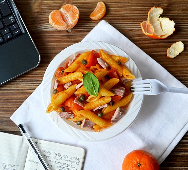 Lunchbox : Penne thon / tomates / câpres ©TendanceFood.com