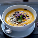 Soupe aux lentilles corail, lait de coco et butternut ©TendanceFood.com