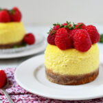 Cheesecake au coulis de framboise et thym citron ©TendanceFood.com