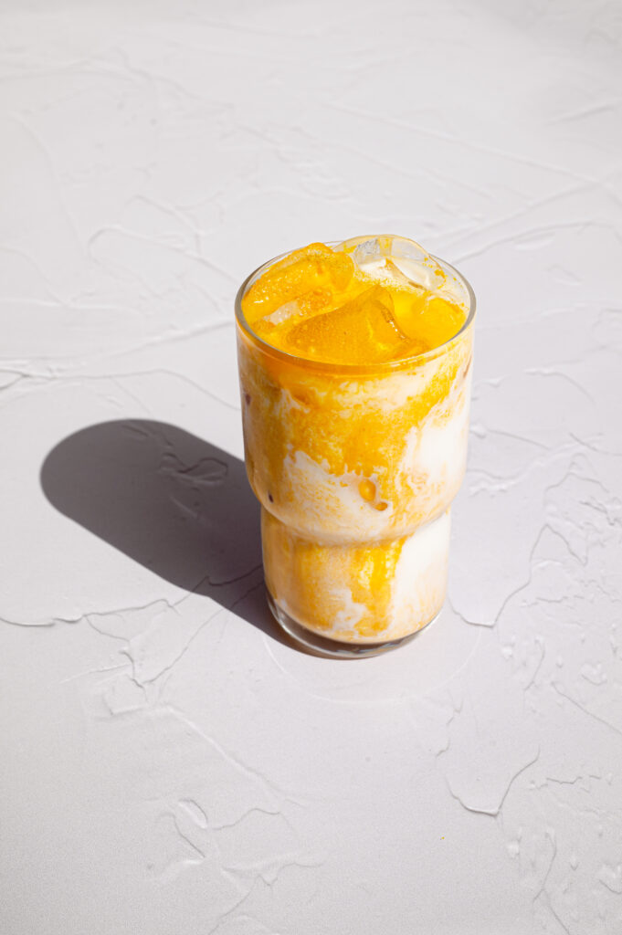 Iced golden marbré - La Main Noire ©Antoine Jaussaud