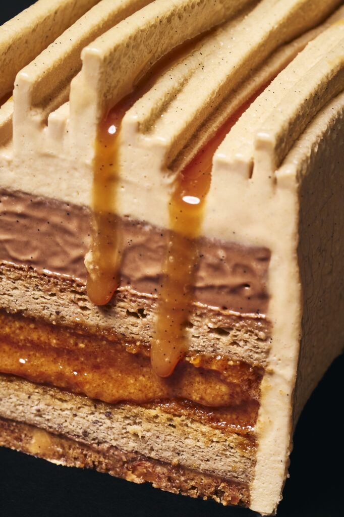 Bûche 2025 ©Le Burgundy Paris